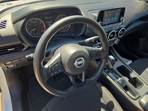Used 2024 Nissan Sentra S FWD image 10