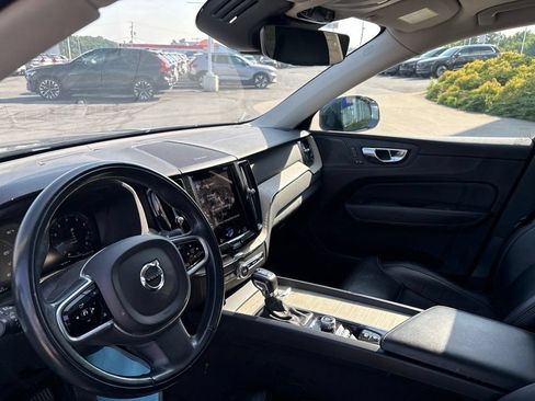 Used 2021 Volvo XC60 T5 Inscription AWD/4WD image 16