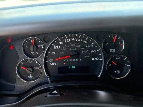 New 2026 Chevrolet Express 2500 w/ Driver Convenience Package RWD image 17