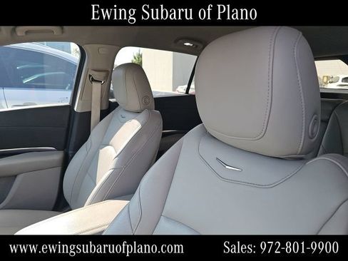 Used 2023 Cadillac XT4 Luxury FWD image 6