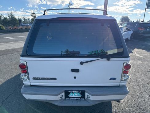Used 1995 Ford Explorer Limited image 3