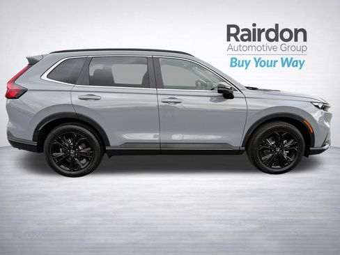 Used 2025 Honda CR-V Sport Touring image 8