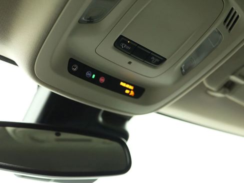 Used 2023 Buick Envision Preferred FWD image 34
