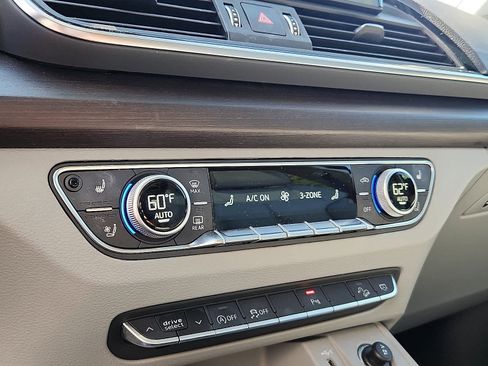 Used 2023 Audi Q5 2.0T Premium Plus w/ Premium Plus Package image 18