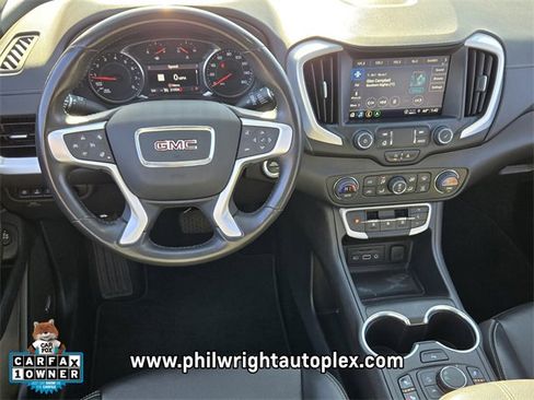 Used 2022 GMC Terrain SLT w/ Infotainment Package II image 12