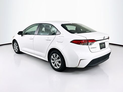 Used 2024 Toyota Corolla LE FWD image 5
