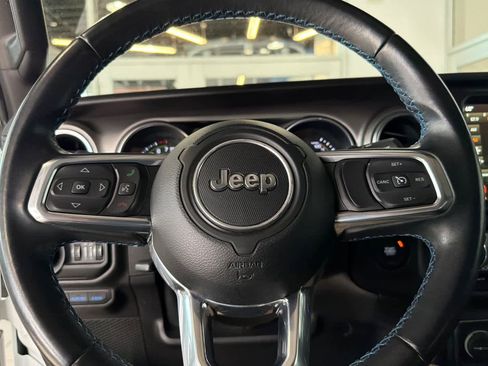 Used 2021 Jeep Wrangler Unlimited Rubicon image 26