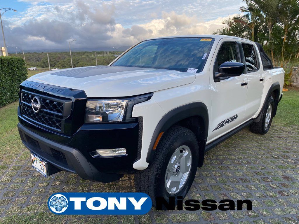 Used 2024 Nissan Frontier SV w/ Hardbody Edition AWD/4WD image 3