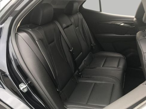 Used 2021 Buick Envision Essence w/ Technology Package I AWD/4WD image 19