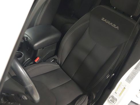 Used 2017 Jeep Wrangler Unlimited Sahara w/ Dual Top Group image 22