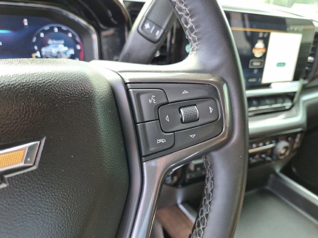 Used 2025 Chevrolet Silverado 2500 High Country w/ High Country Premium Package AWD/4WD image 22