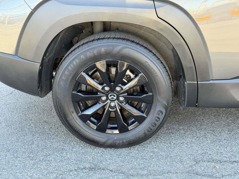 Used 2025 MAZDA CX-50 AWD 2.5 S w/ Preferred Package image 10