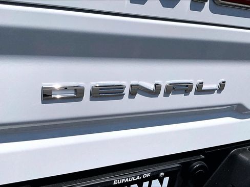 Used 2024 GMC Sierra 3500 Denali w/ Denali Reserve Package AWD/4WD image 34