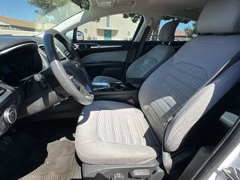 Used 2016 Ford Fusion S FWD image 10