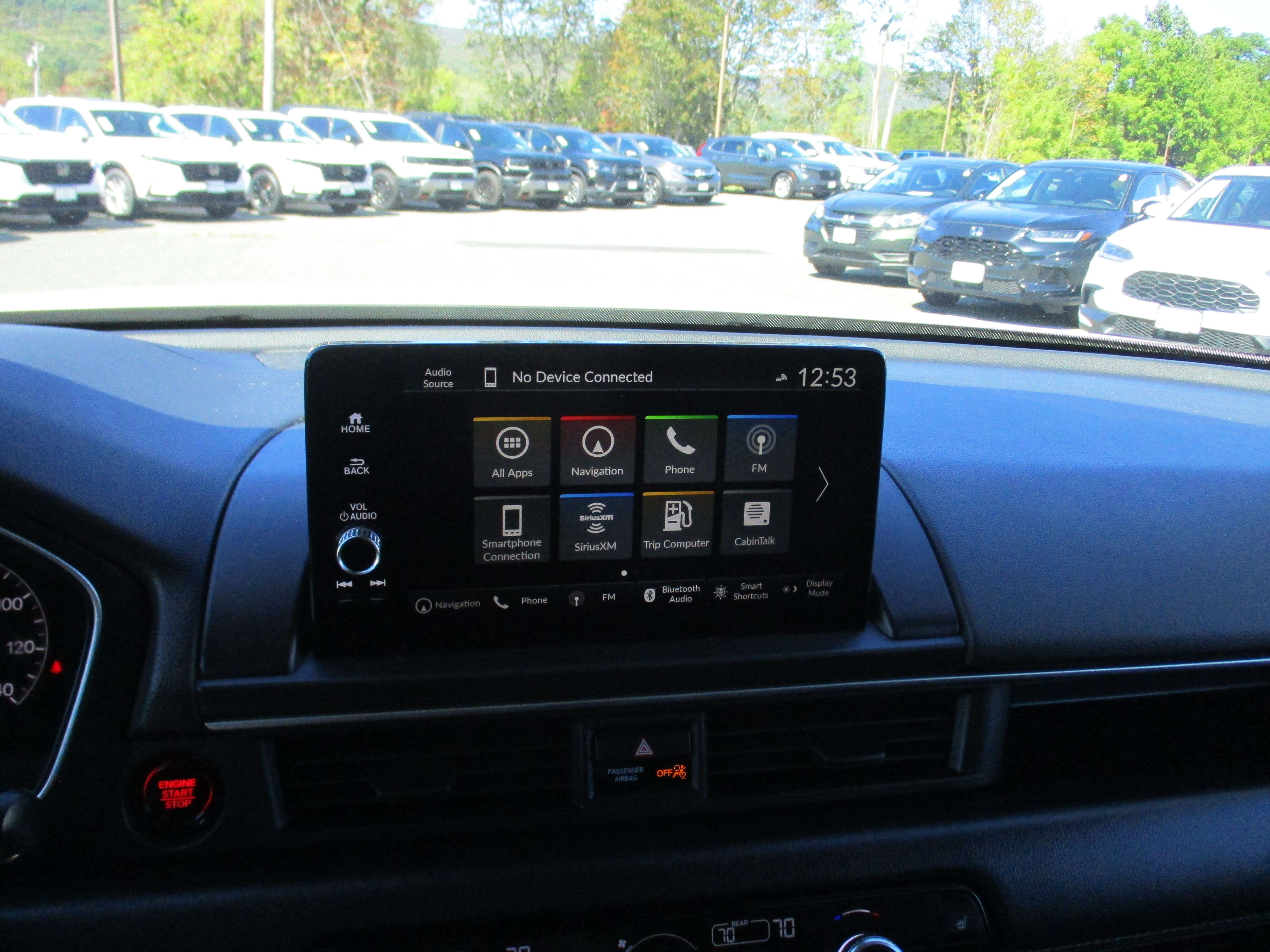 Certified 2025 Honda Pilot Touring image 18
