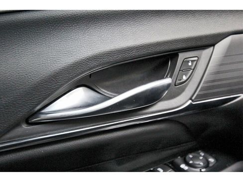 Used 2023 Cadillac CT4 Luxury image 18