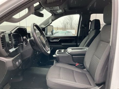 Certified 2025 Chevrolet Silverado 2500 LT w/ Convenience Package image 10