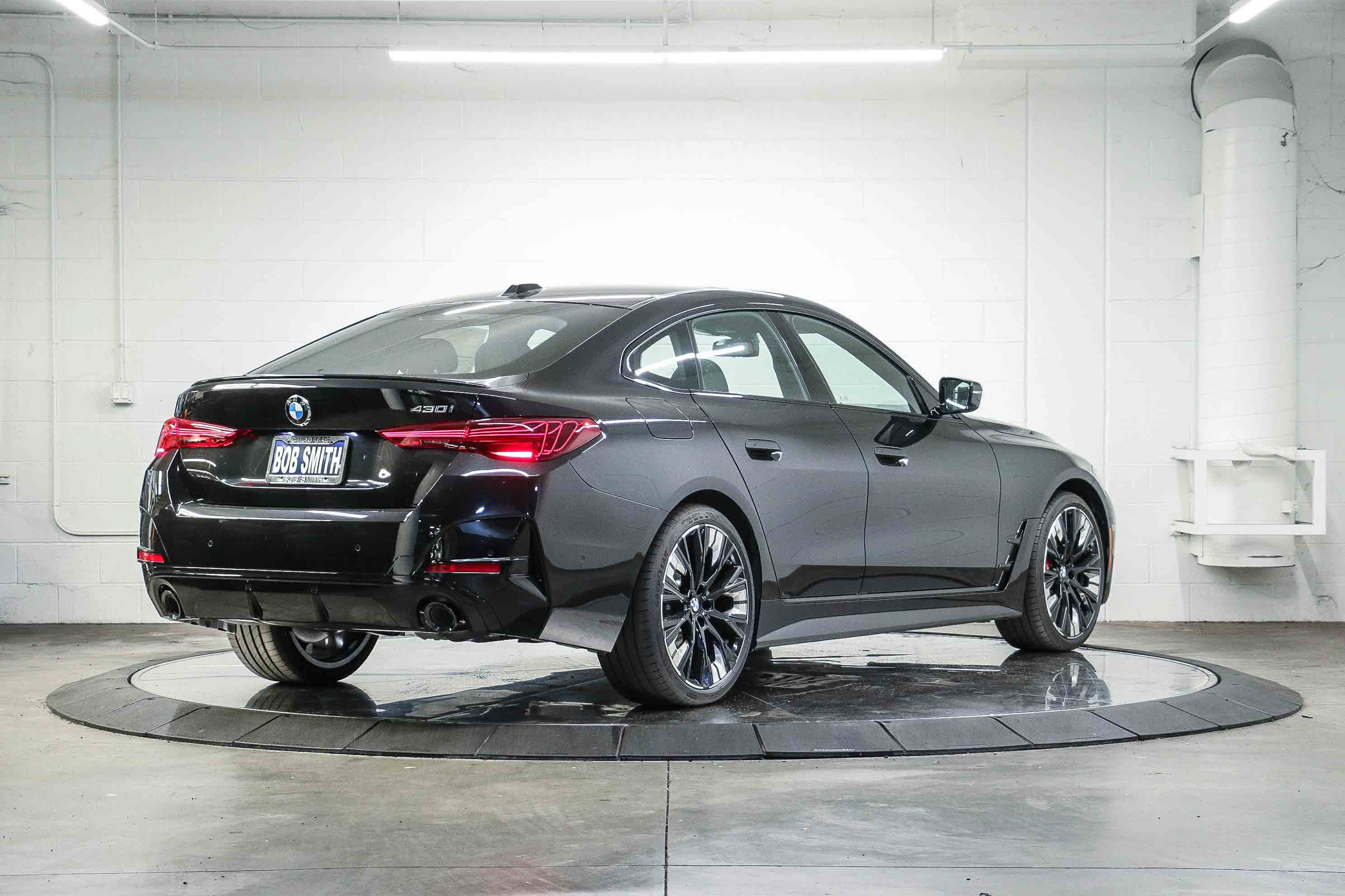 New 2026 BMW 430i w/ M Sport Package RWD image 8