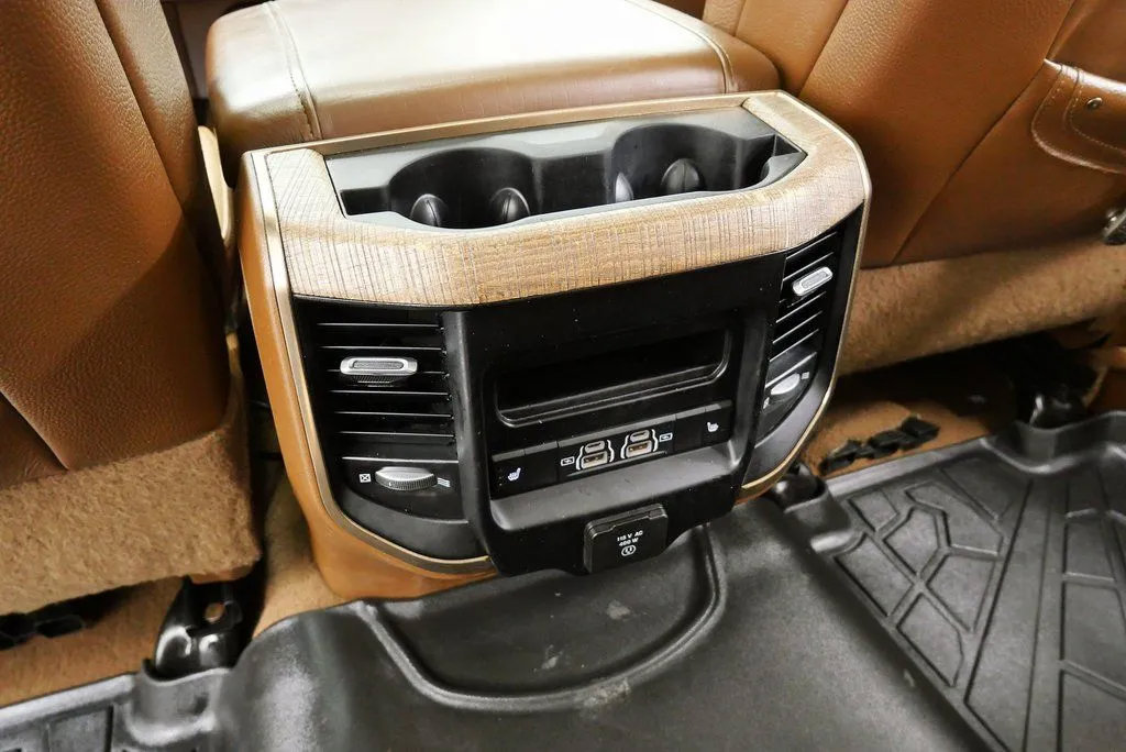 Used 2022 RAM 3500 Limited AWD/4WD image 21