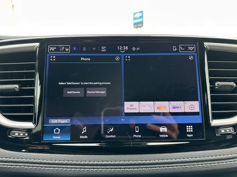 New 2026 Chrysler Pacifica Select image 8