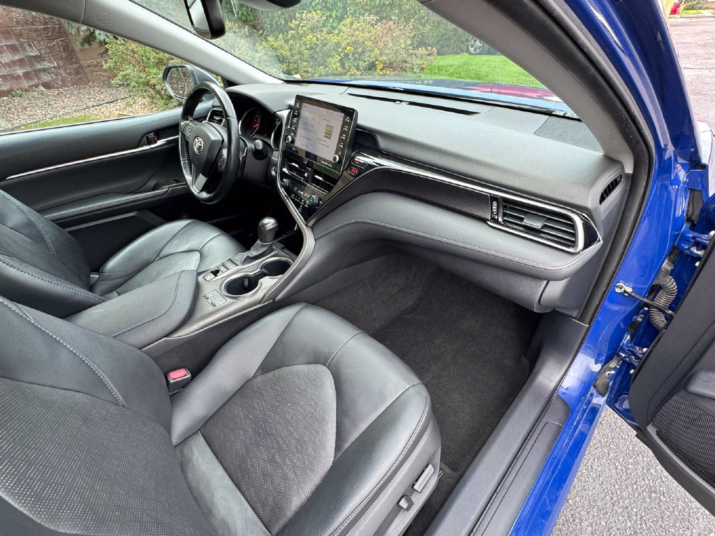 Used 2023 Toyota Camry XSE FWD image 37