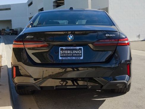 New 2026 BMW 530i xDrive w/ Executive Package image 6