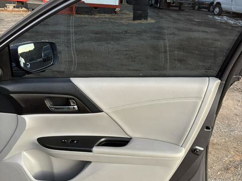 Used 2013 Honda Accord EX-L image 23