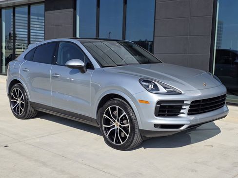 Certified 2021 Porsche Cayenne Coupe image 7
