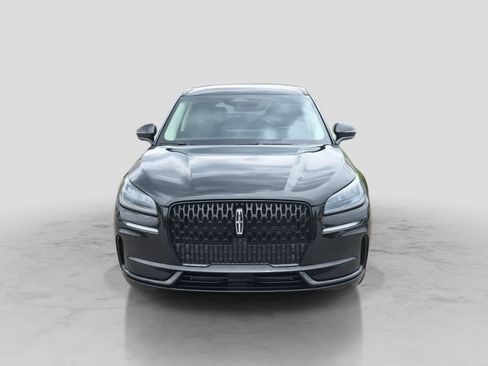 Used 2023 Lincoln Corsair AWD w/ Equipment Group 101A image 3