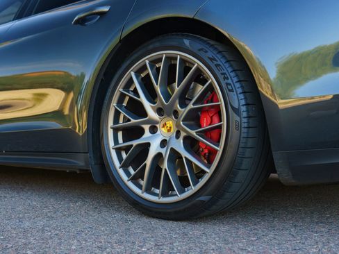 Used 2017 Porsche Panamera Turbo AWD/4WD image 53