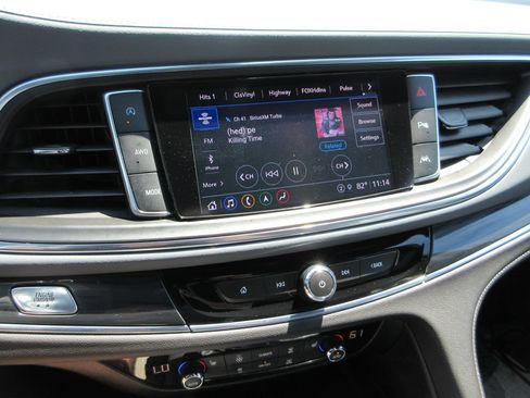 Certified 2022 Buick Enclave Essence w/ Experience Buick Package AWD/4WD image 32