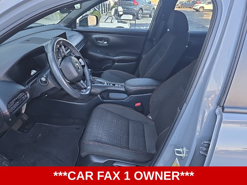 Used 2024 Honda HR-V Sport image 11