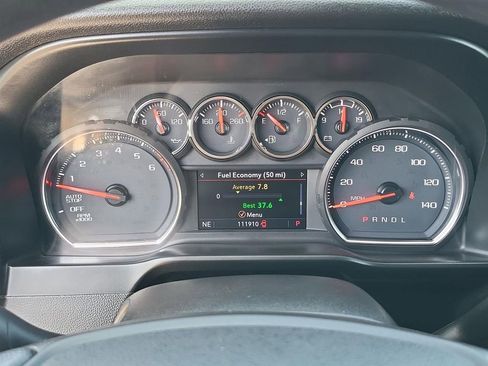 Used 2020 Chevrolet Silverado 1500 LT image 3