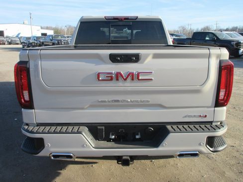 New 2026 GMC Sierra 1500 AT4 w/ AT4 Premium Package image 6