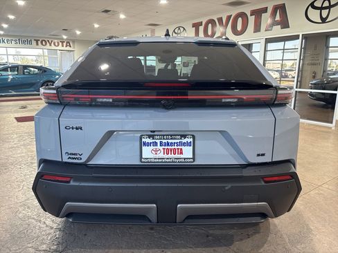 New 2026 Toyota C-HR AWD/4WD image 9