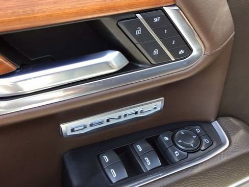Used 2022 GMC Sierra 1500 Denali image 17