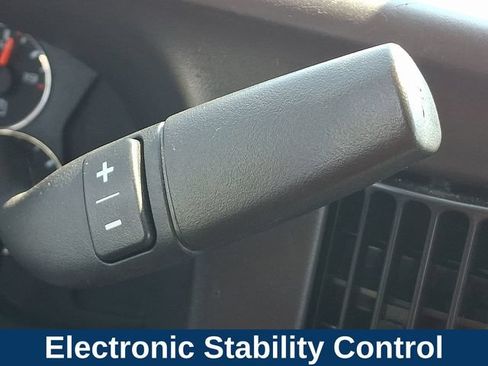 Used 2025 Chevrolet Express 2500 w/ Driver Convenience Package RWD image 9