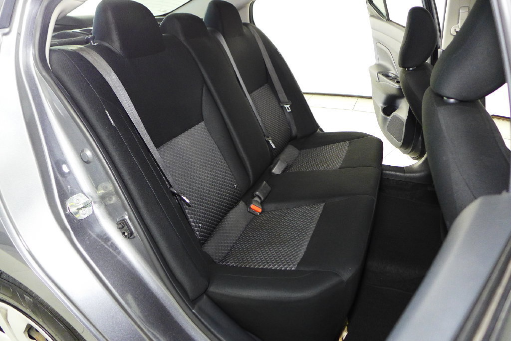 Used 2020 Nissan Versa S FWD image 19