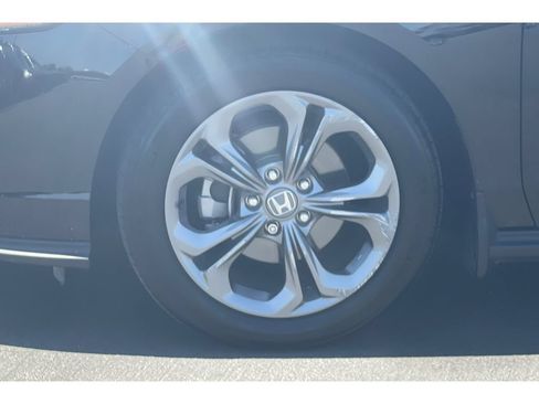 Certified 2024 Honda Accord EX image 39