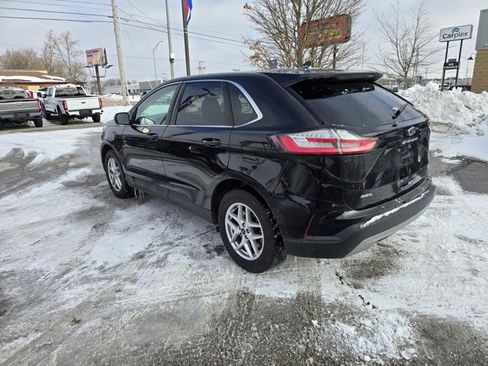 Used 2024 Ford Edge SEL image 5