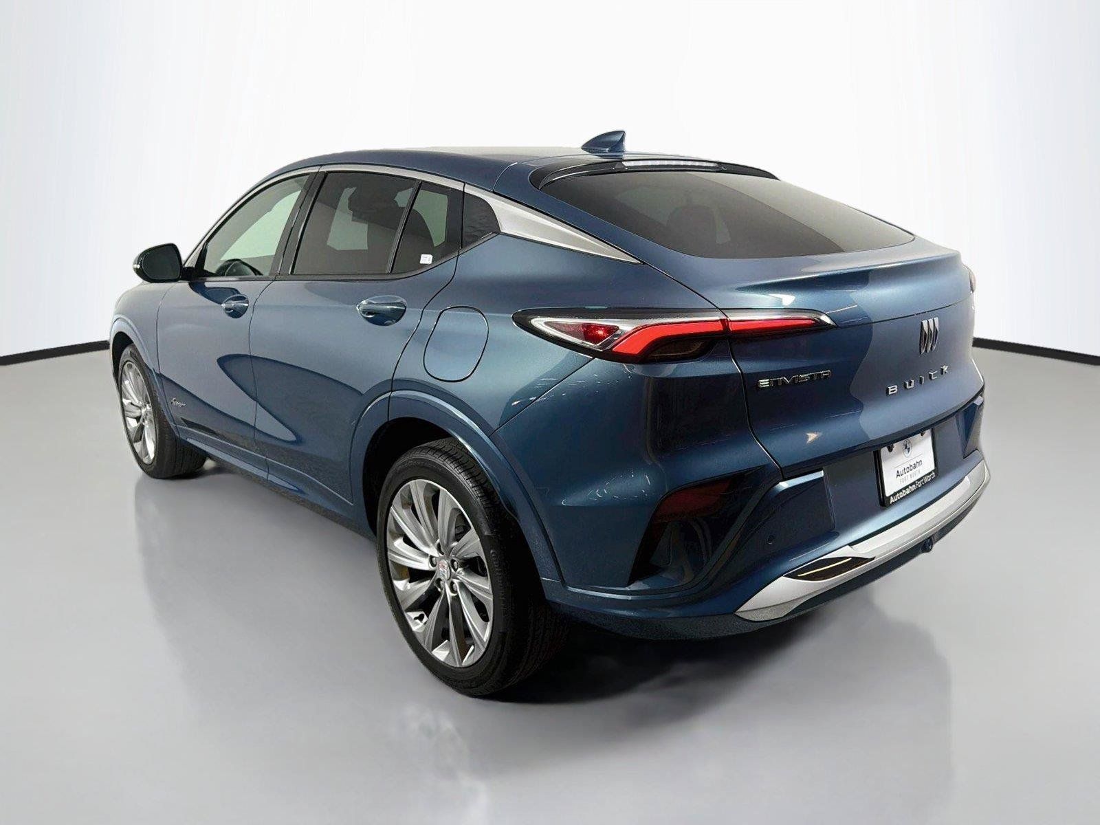 Used 2025 Buick Envista Avenir FWD image 7