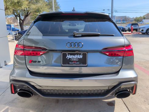 Used 2024 Audi RS 6 performance image 9