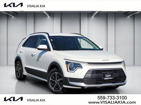 New 2026 Kia Niro LX FWD image 1