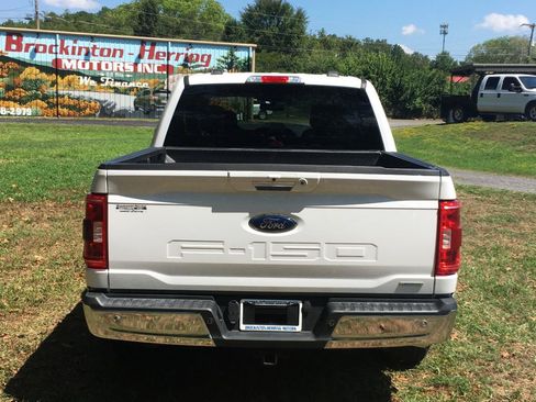 Used 2021 Ford F150 XLT w/ Equipment Group 302A High RWD image 5