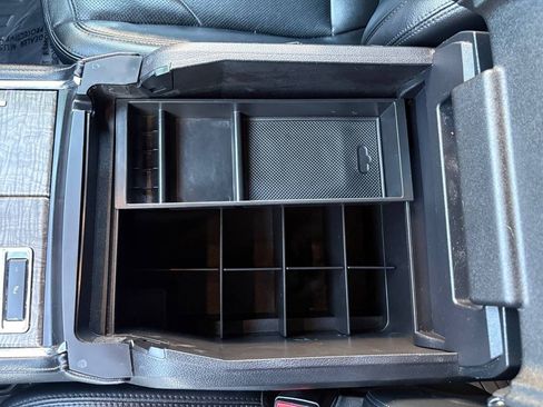 Used 2019 Ford Expedition Max Limited image 38