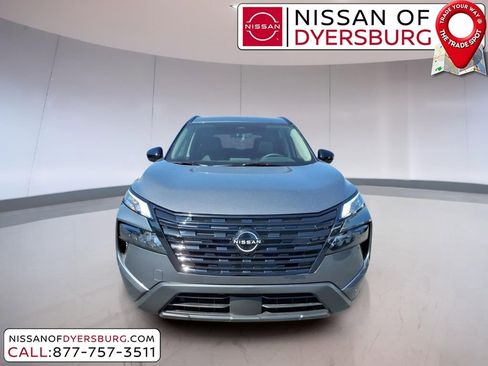 New 2026 Nissan Rogue SV FWD image 8