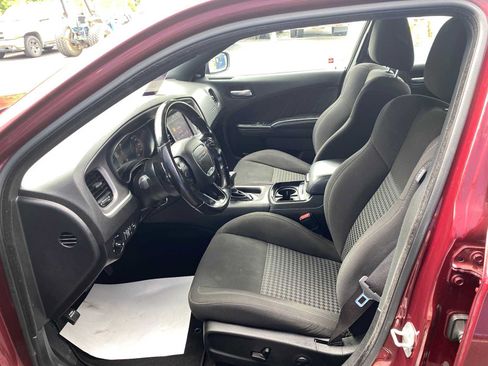 Used 2022 Dodge Charger GT w/ Blacktop Package RWD image 10