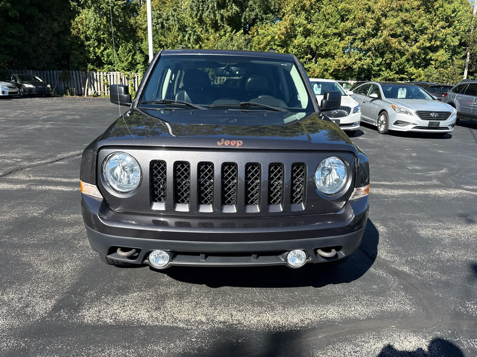 Used 2016 Jeep Patriot 75th Anniversary w/ Power Value Group AWD/4WD image 8