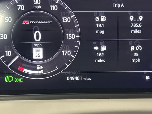 Used 2020 Land Rover Range Rover Velar R-Dynamic HSE image 13