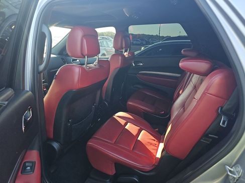Used 2018 Dodge Durango R/T w/ Technology Group AWD/4WD image 10